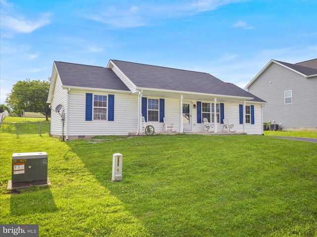 294 DINALI DR, Martinsburg, WV 25403