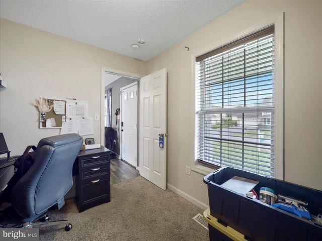 294 DINALI DR, Martinsburg, WV 25403