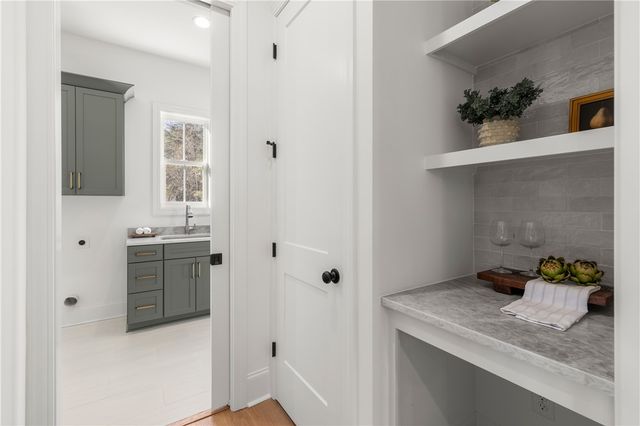 245 W Chapman Road, Belton, SC 29627