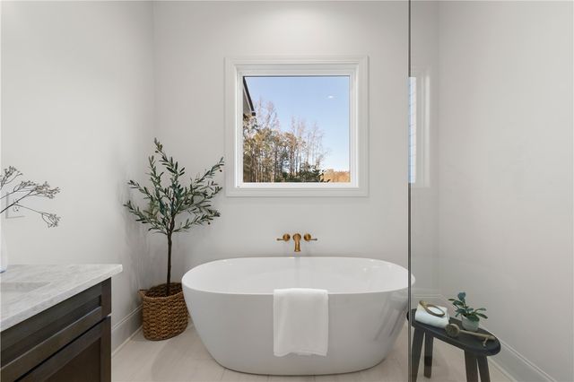 245 W Chapman Road, Belton, SC 29627