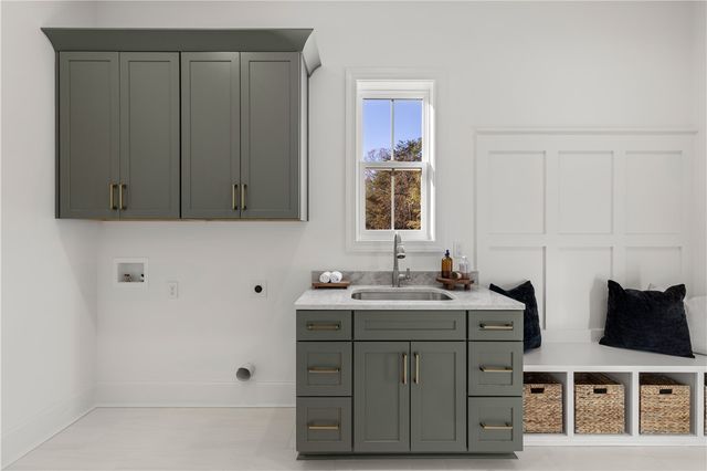 245 W Chapman Road, Belton, SC 29627