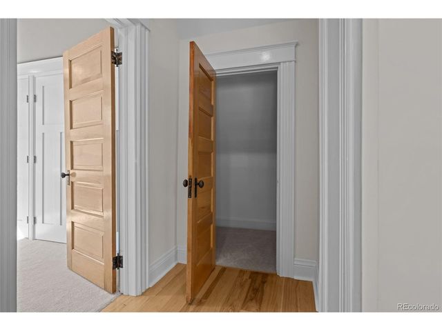 316 S Humboldt St, Denver, CO 80209