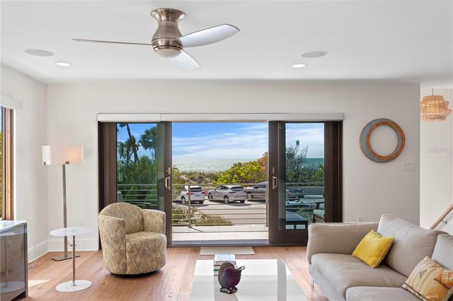 2003 GULF WAY, St Pete Beach, FL 33706