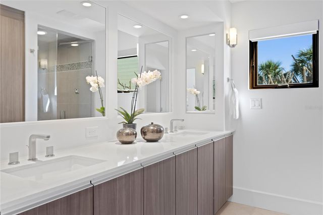 2003 GULF WAY, St Pete Beach, FL 33706