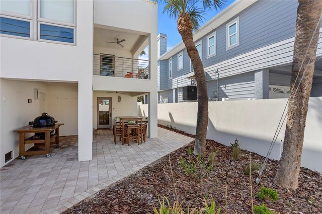 2003 GULF WAY, St Pete Beach, FL 33706