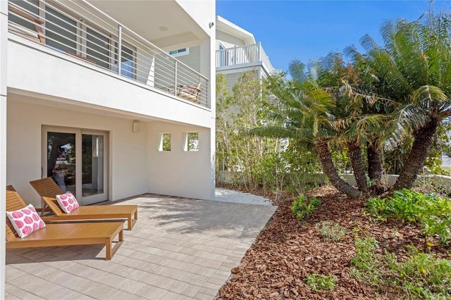 2003 GULF WAY, St Pete Beach, FL 33706