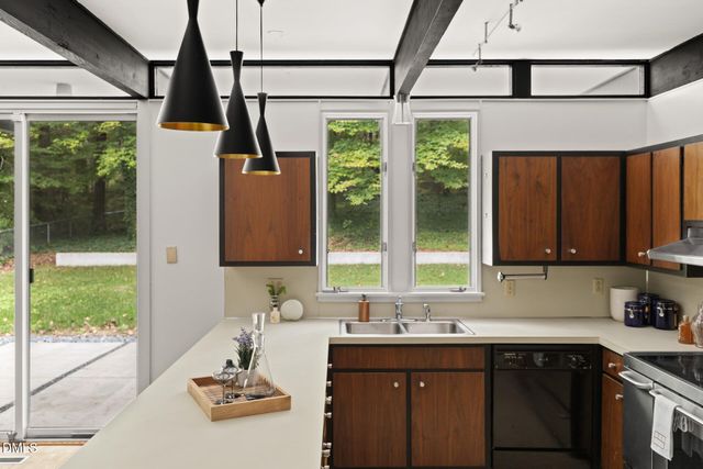 2438 Alpine Road, Durham, NC 27707