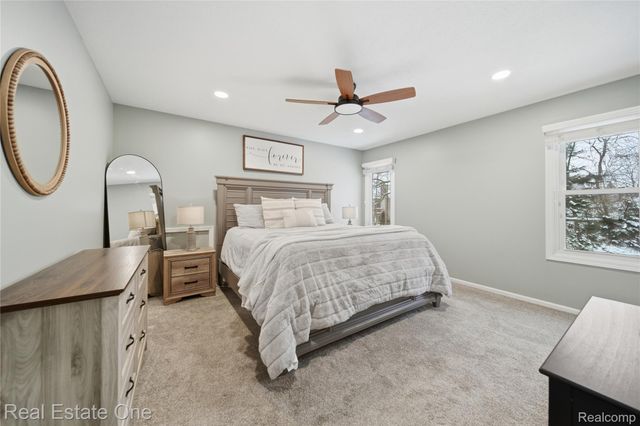 1013 Peppergrove Drive, Brighton, MI 48116