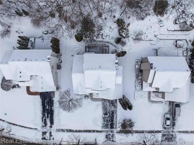 1013 Peppergrove Drive, Brighton, MI 48116