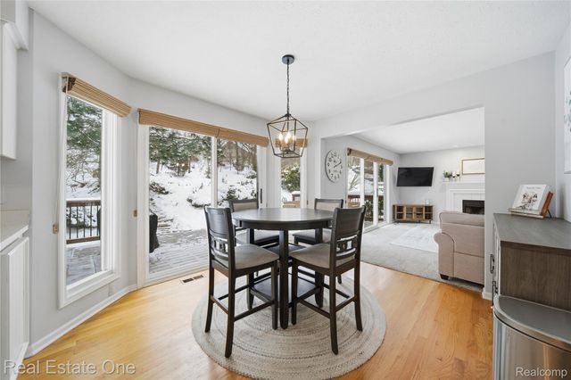 1013 Peppergrove Drive, Brighton, MI 48116