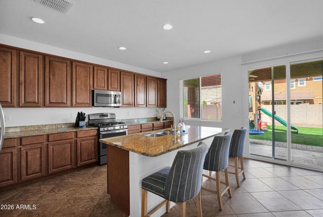 7552 E ONZA Avenue, Mesa, AZ 85212