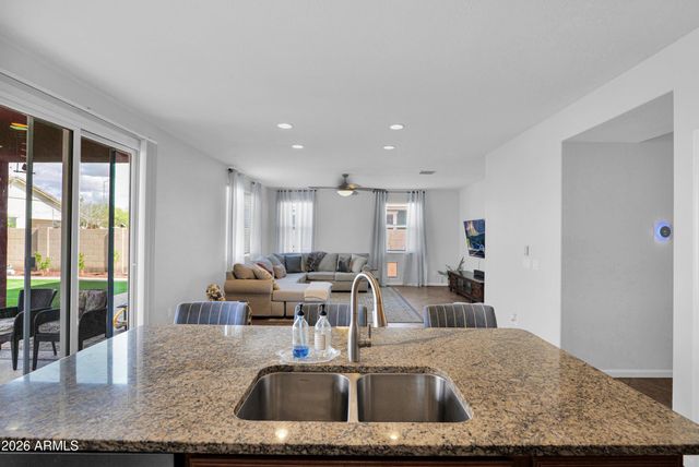 7552 E ONZA Avenue, Mesa, AZ 85212