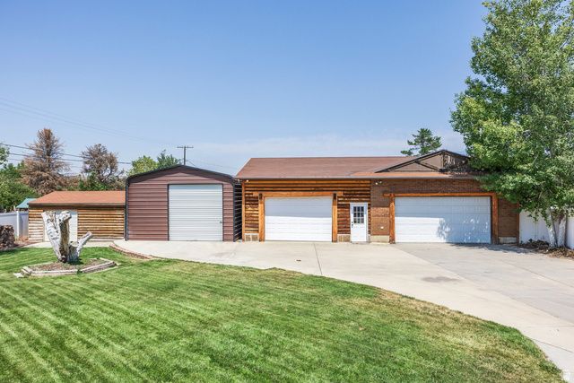865 E CANYON RD, Spanish Fork, UT 84660