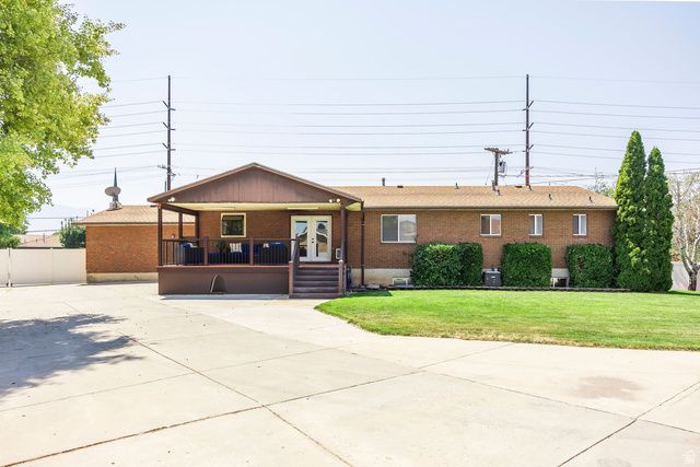 865 E CANYON RD, Spanish Fork, UT 84660