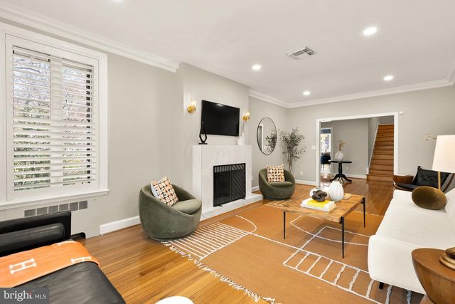 4335 BLAGDEN AVE NW, Washington, DC 20011