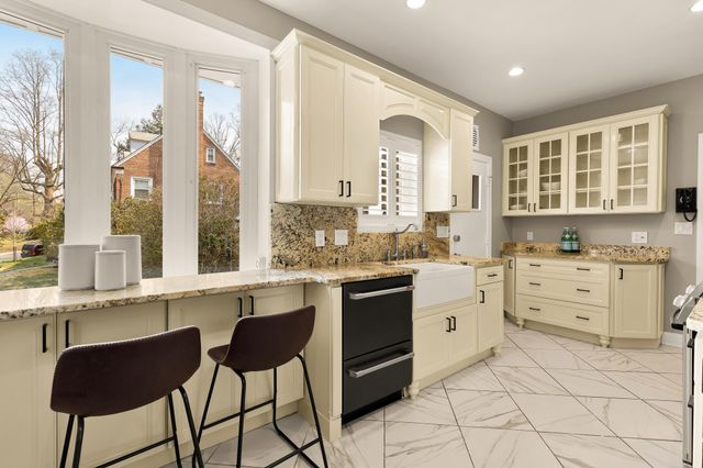 4335 BLAGDEN AVE NW, Washington, DC 20011