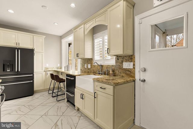 4335 BLAGDEN AVE NW, Washington, DC 20011