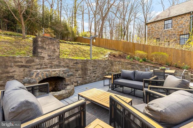 4335 BLAGDEN AVE NW, Washington, DC 20011