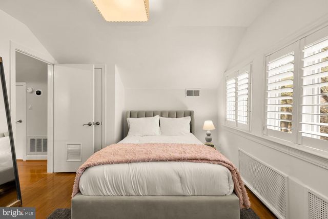 4335 BLAGDEN AVE NW, Washington, DC 20011