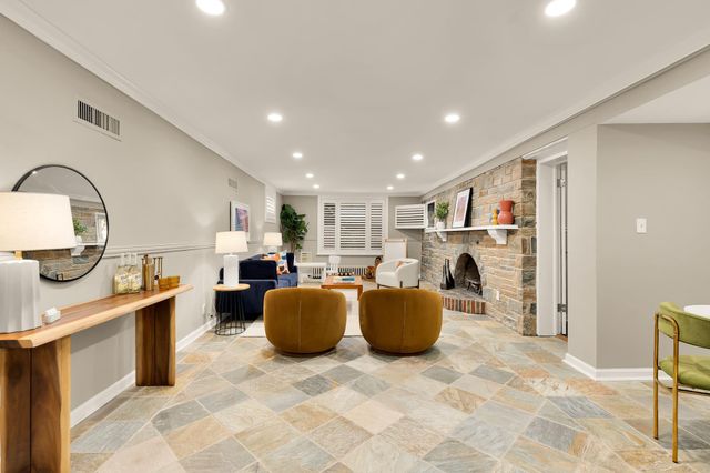 4335 BLAGDEN AVE NW, Washington, DC 20011
