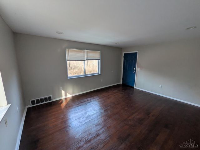 2167 Westwood Northern Boulevard, Cincinnati, OH 45225