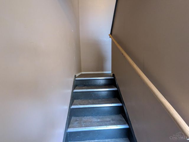 2167 Westwood Northern Boulevard, Cincinnati, OH 45225