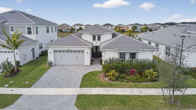 15234 Wildwood Circle, The Acreage, FL 33470