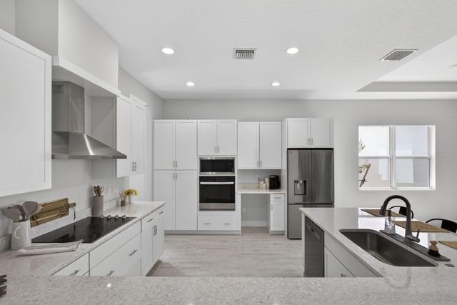 15234 Wildwood Circle, The Acreage, FL 33470