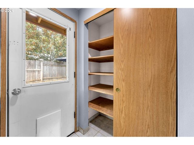 455 Nw 15TH Ave, Camas, WA 98607
