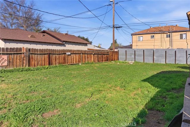 1600 Hurrle, Bakersfield, CA 93308