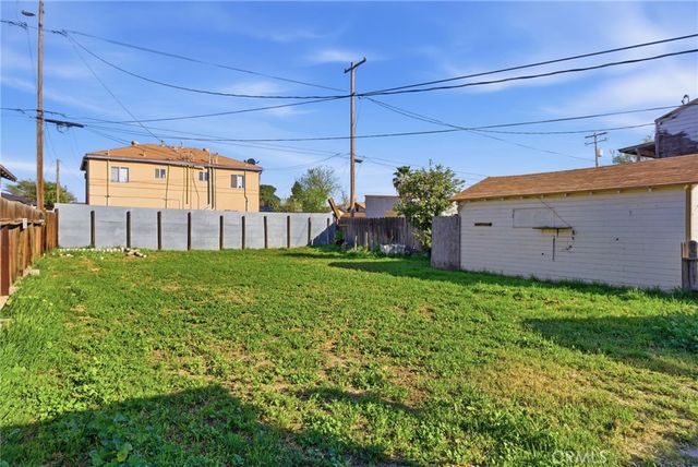 1600 Hurrle, Bakersfield, CA 93308