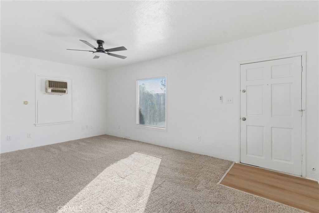 Image 5 of property listing at 1600 Hurrle, Bakersfield, CA 93308