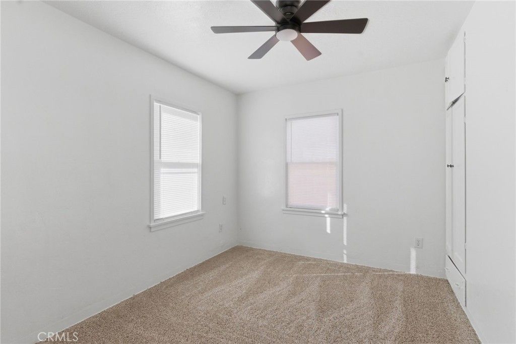 Image 8 of property listing at 1600 Hurrle, Bakersfield, CA 93308