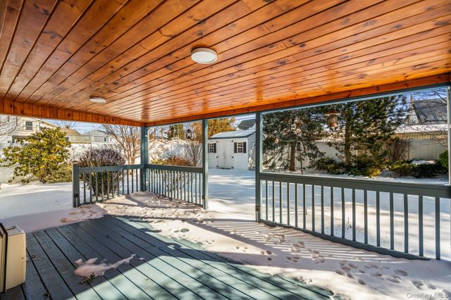 51 Shepherd Lane, Levittown, NY 11756