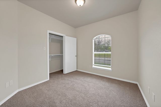 432 Lake Highland Drive, Lake Dallas, TX 75065