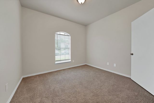 432 Lake Highland Drive, Lake Dallas, TX 75065