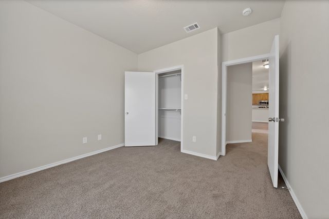 432 Lake Highland Drive, Lake Dallas, TX 75065