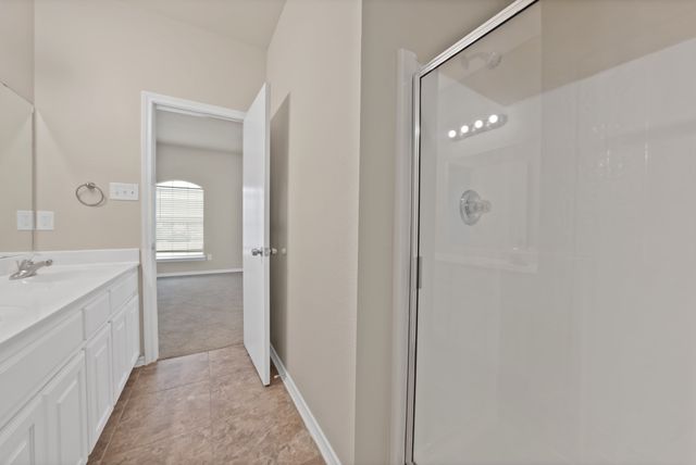 432 Lake Highland Drive, Lake Dallas, TX 75065