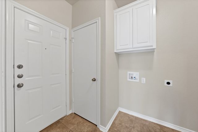 432 Lake Highland Drive, Lake Dallas, TX 75065