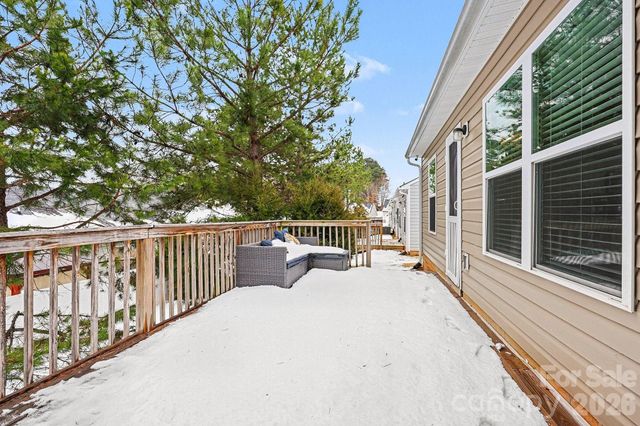 1674 Amberlight Circle, Salisbury, NC 28144