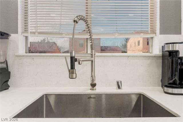 809 Bladensburg Street, Las Vegas, NV 89110