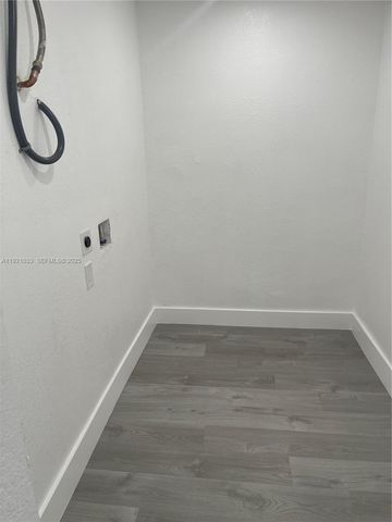 880 NW 8th Ave 1, Pompano Beach, FL 33060