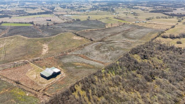 2262 Cane Ridge Road, Paris, KY 40361