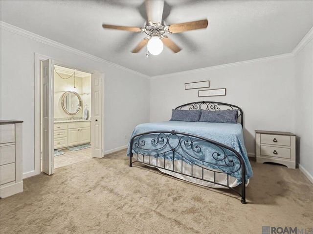 12016 Willowmore Dr, Baker, LA 70714