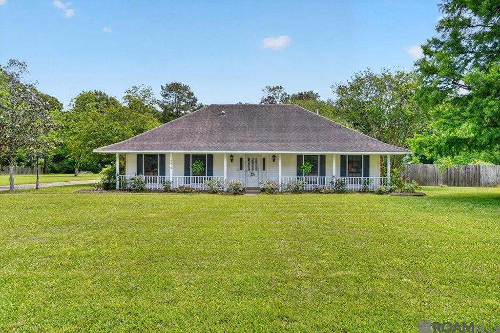 12016 Willowmore Dr, Baker, LA 70714