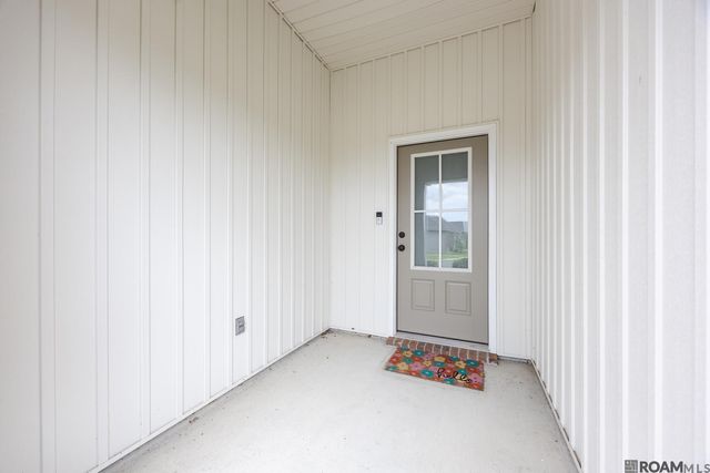 11149 Cambre Oaks Dr, Gonzales, LA 70737