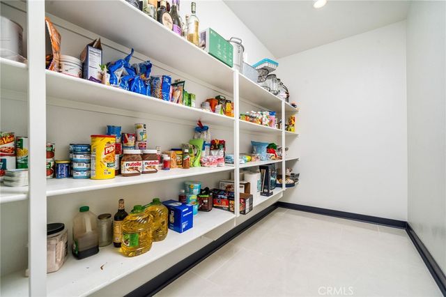 2414 Crater Avenue, Rialto, CA 92377