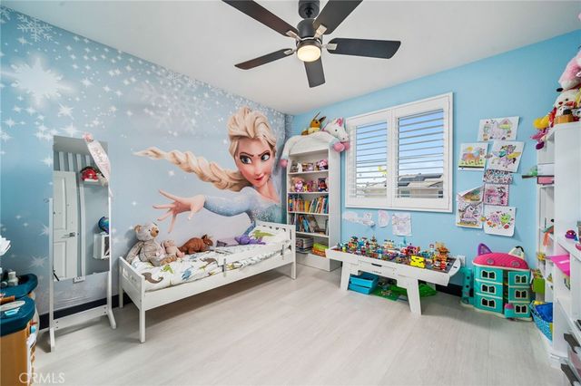 2414 Crater Avenue, Rialto, CA 92377