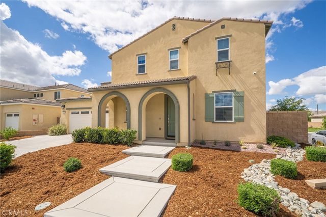 2414 Crater Avenue, Rialto, CA 92377