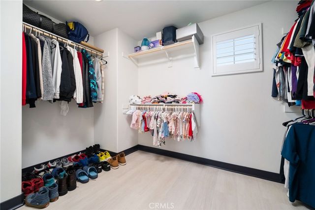 2414 Crater Avenue, Rialto, CA 92377